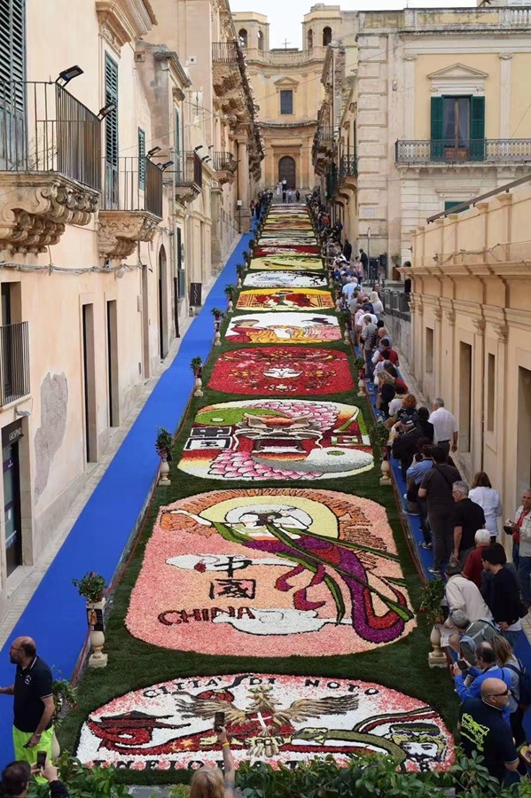 1527126293673026858.jpeg 5b057313a3103f68b65c9d63.jpeg