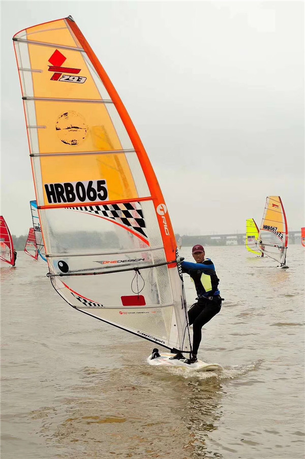 1535335355419051776.jpg 5b822ff5a310add1c69892ca.jpg