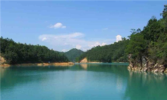 Xinfengjiang National Forest Park
