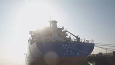 Zhoushan builds hub for river-ocean cargo