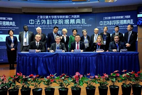 1548902534277023623.jpg 1548840339638020698.jpg