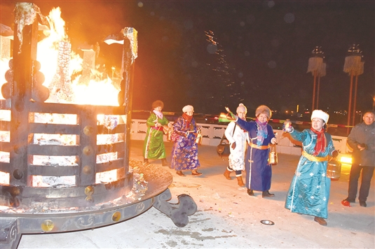 1549089285295047558.jpg 2.jpg