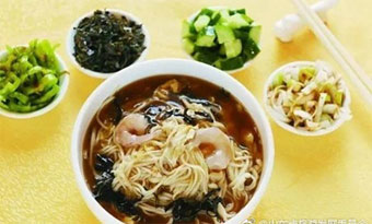 Penglai small noodles (蓬莱小面/Penglai Xiaomian)