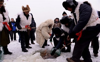 Winter fishing in Liaoning