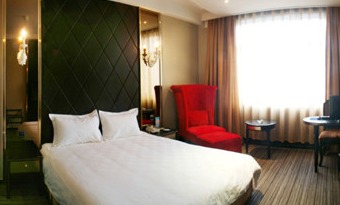 Zhongyi Ruibao Hotel