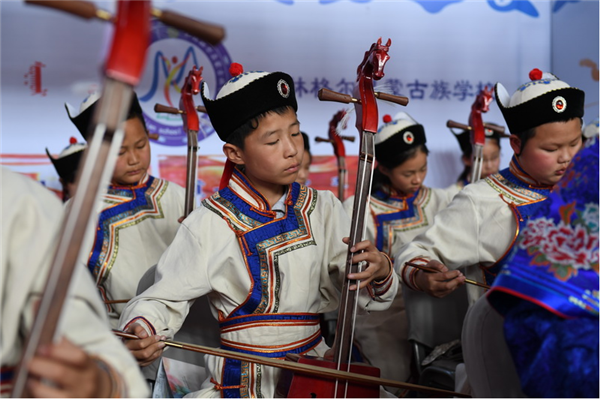 1523350218398078015.png 美育1.png