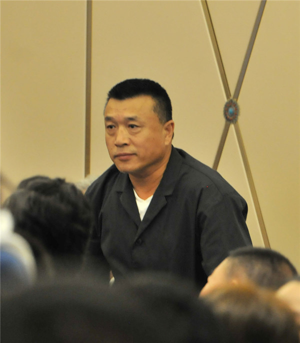 1524558667695052842.jpg 导演1.jpg