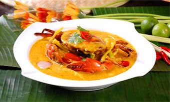 Cracked crab with curry (咖喱螃蟹/Ga Li Pang Xie)