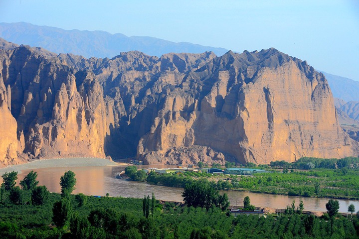 Gansu envisions tourism as route out of poverty