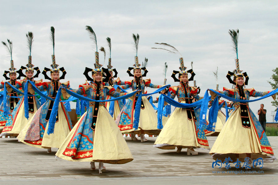 1562754258852090783.jpg 1562754258852090783.jpg