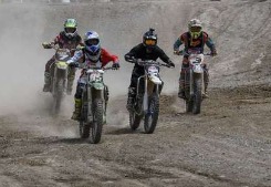 Cross-country motoring enthusiasts race in Ningxia