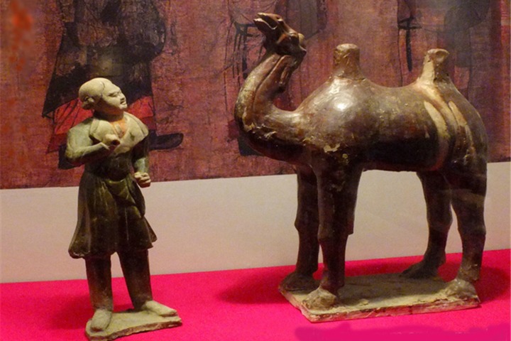 Exhibition highlights Gansu's role in ancient Silk Road