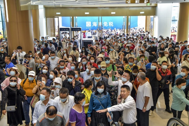 Hainan reaches nearly 100 billion yuan in duty-free sales