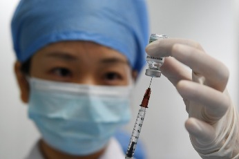 Over 2.238b COVID-19 vaccine doses administered on Chinese mainland