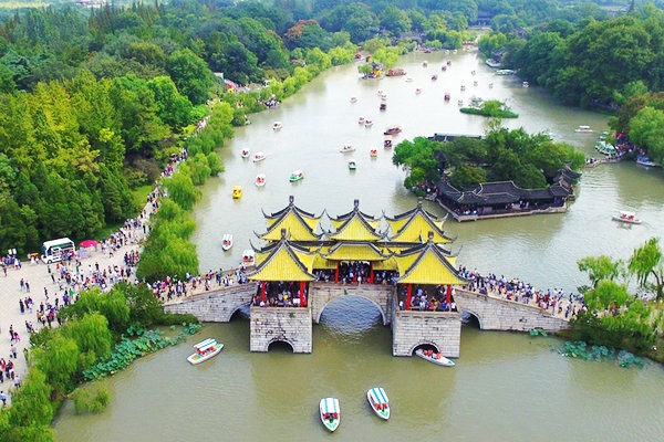 Ancient attractions pull visitors to Yangzhou