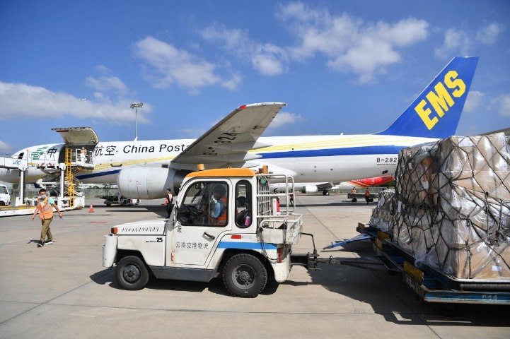 Brazilian plane-maker eyes China's booming air-cargo market