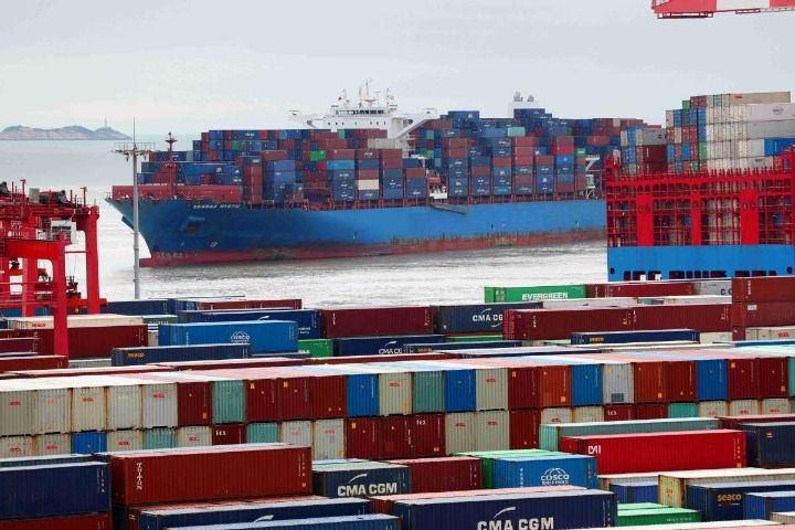 China's ports log container throughput growth in first five months