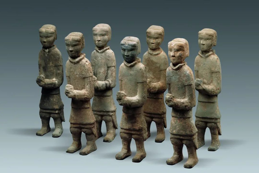 Artifacts from Han Dynasty Chu State on exhibit in Shanxi
