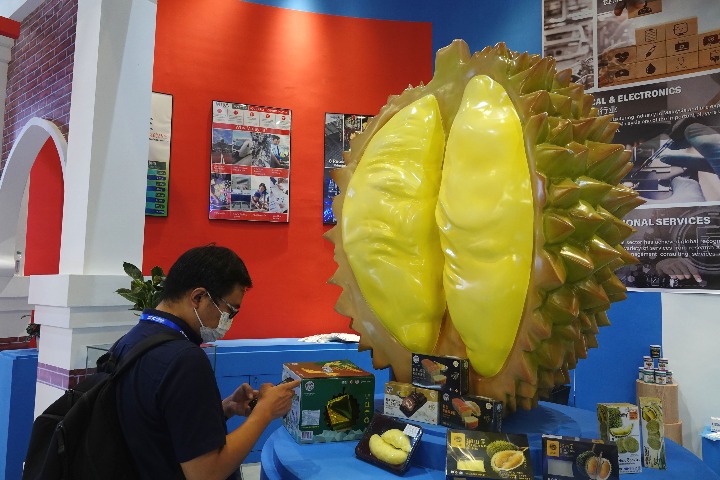 Booming fruit trade enhances China-ASEAN cooperation
