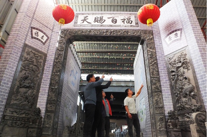 In Shanxi, carving tradition set in stone