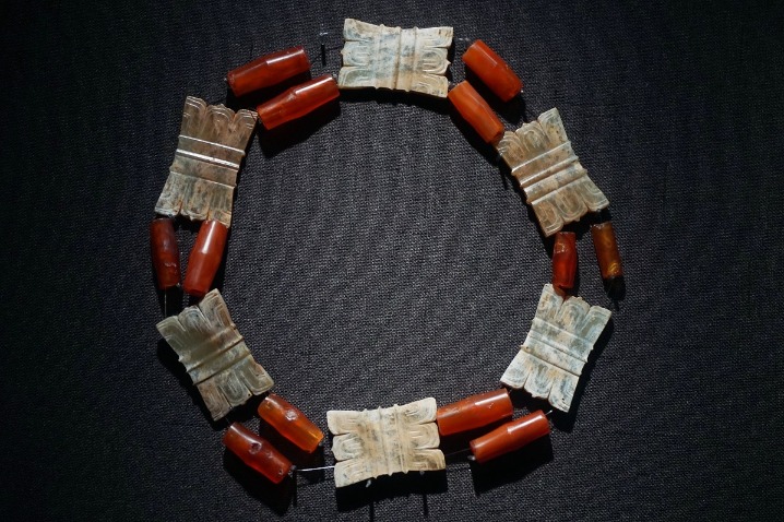 Zhejiang exhibit presents jade culture from 3,000 years ago