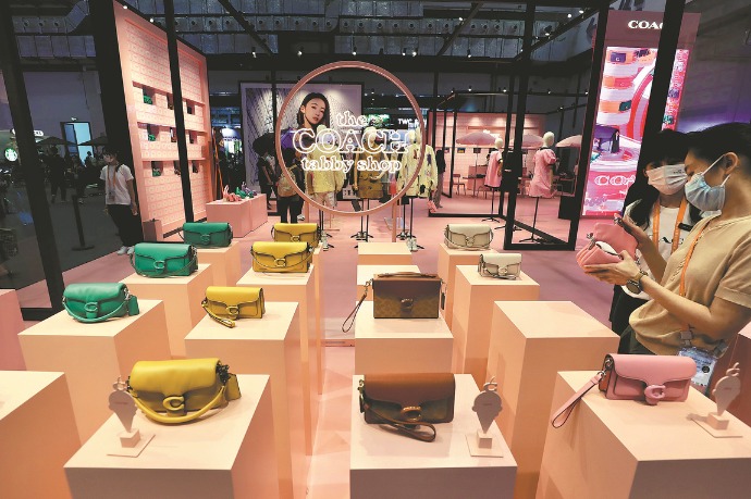 Coach to open more stores in China