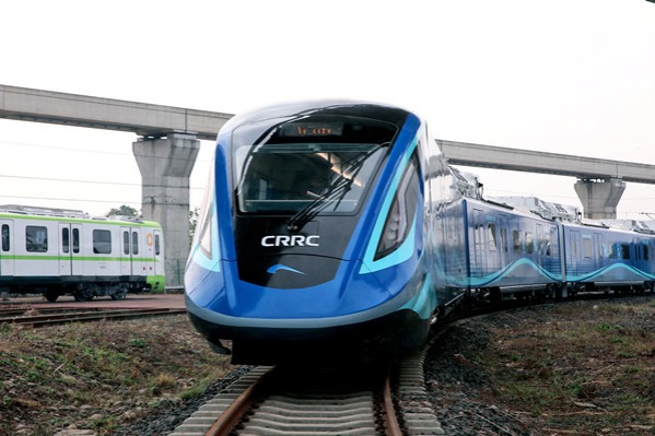 CRRC debuts world's first hydrogen energy urban train
