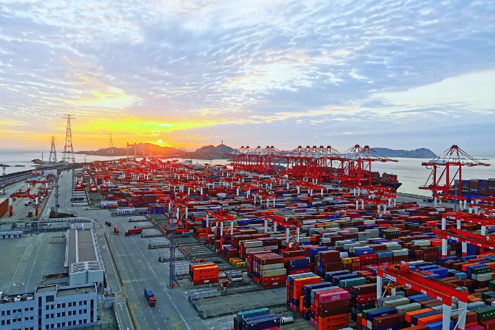China's foreign trade up 4.7% in Jan-May period