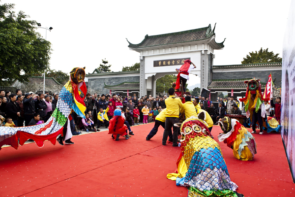 1542015327817083326.jpg 香雪节.jpg