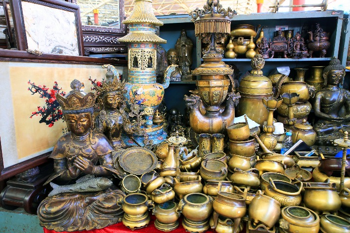 Panjiayuan Antique Market, China's Largest Market for Second-Hand Goods