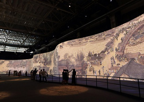 Moving 'Qingming Festival by the Riverside' on exhibition in Zhuhai