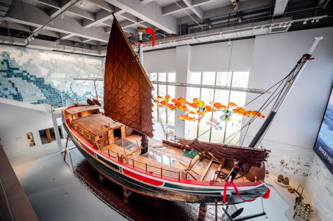 Zhoushan wooden ship shines at provincial ICH museum