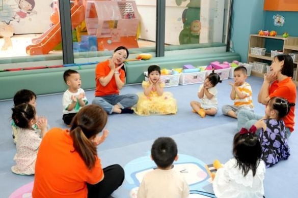 Beijing to open more nurseries by 2025