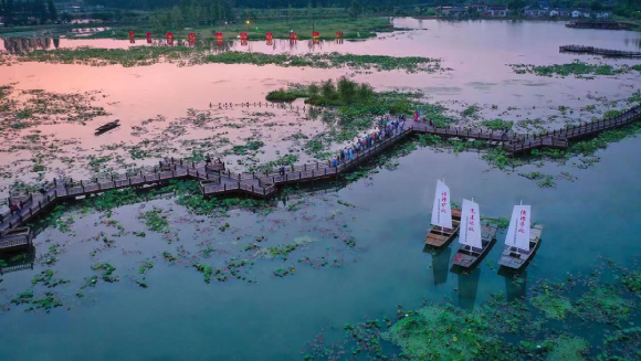 Experience the beauty of Yanhu village: Yangzhou's finest fishing destination