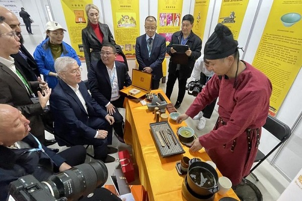 Xi'an companies attend expo in Kazakhstan