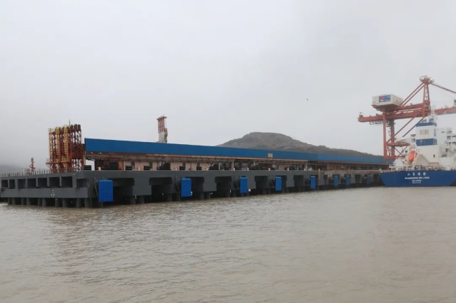 Zhoushan adds two new ports