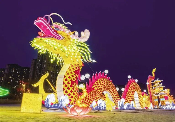 Colorful lanterns herald in Chinese New Year in Hohhot 