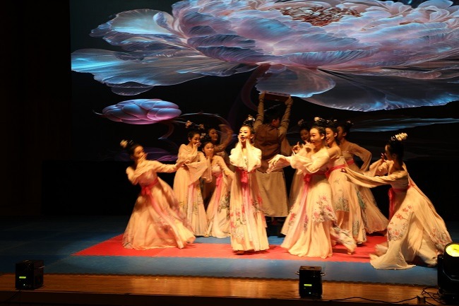 TNU brings classic dance 'Twelve Flower Fairies' to South Korea