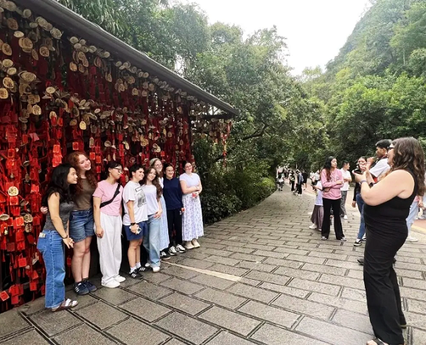 1727424292842075489.png 8.png