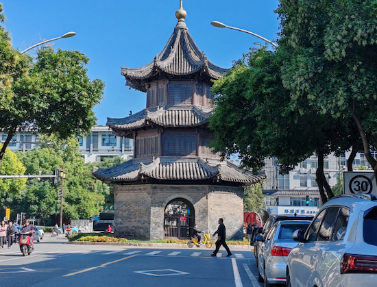 1732585326125095201.png 图片3.png