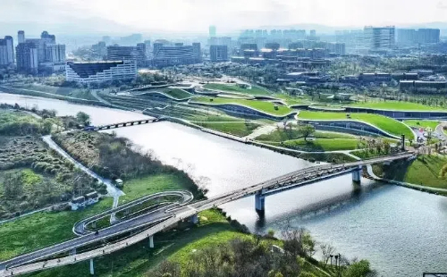 1726825319118068097.jpg View (1).jpg