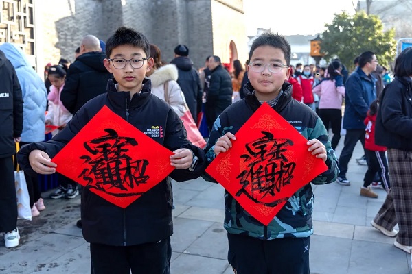 1735906345230047634.jpg b4d0e46d1980a9e1550261c9f5398bff_compress.jpg