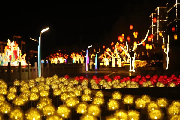 1737859895778073553.jpg 1737856828490003377.jpg