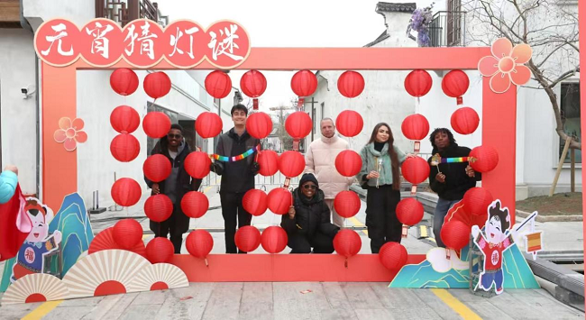 1739404550740050204.png 1.png