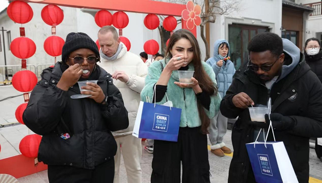 1739404595107090126.png 4.png