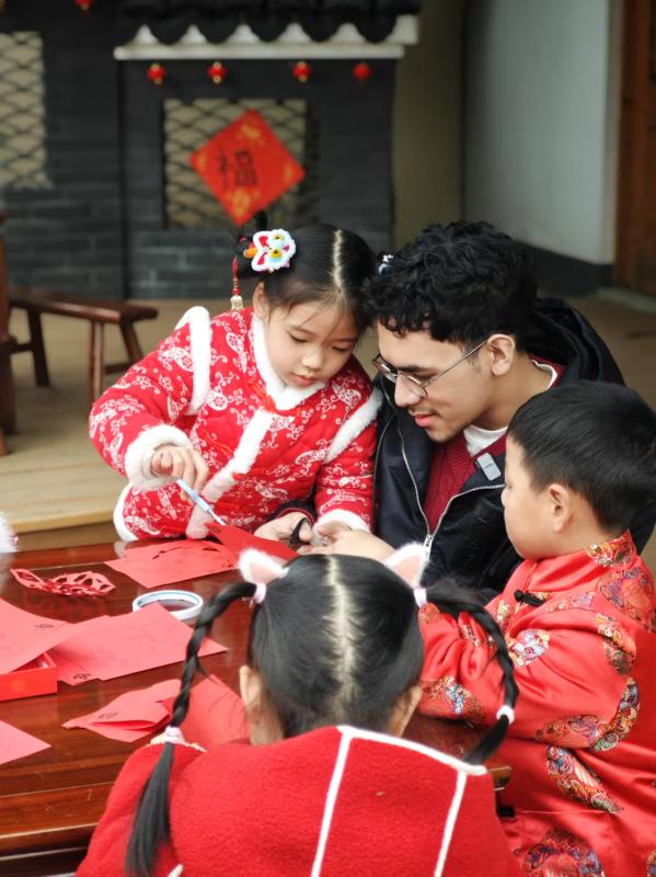 1739521129682056485.jpg 00301061025_f05bb44e.jpg