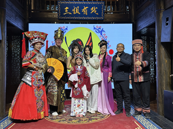 1744363302847023516.jpg 600.jpg