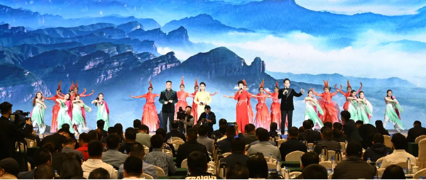 1745829089987083633.png 太行山3_副本.png