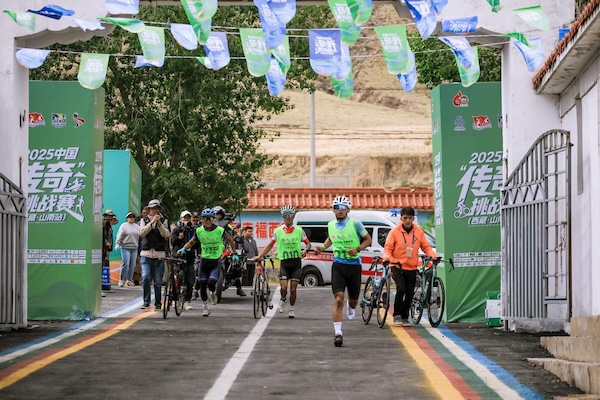 1749121668329079270.jpeg 5.jpeg