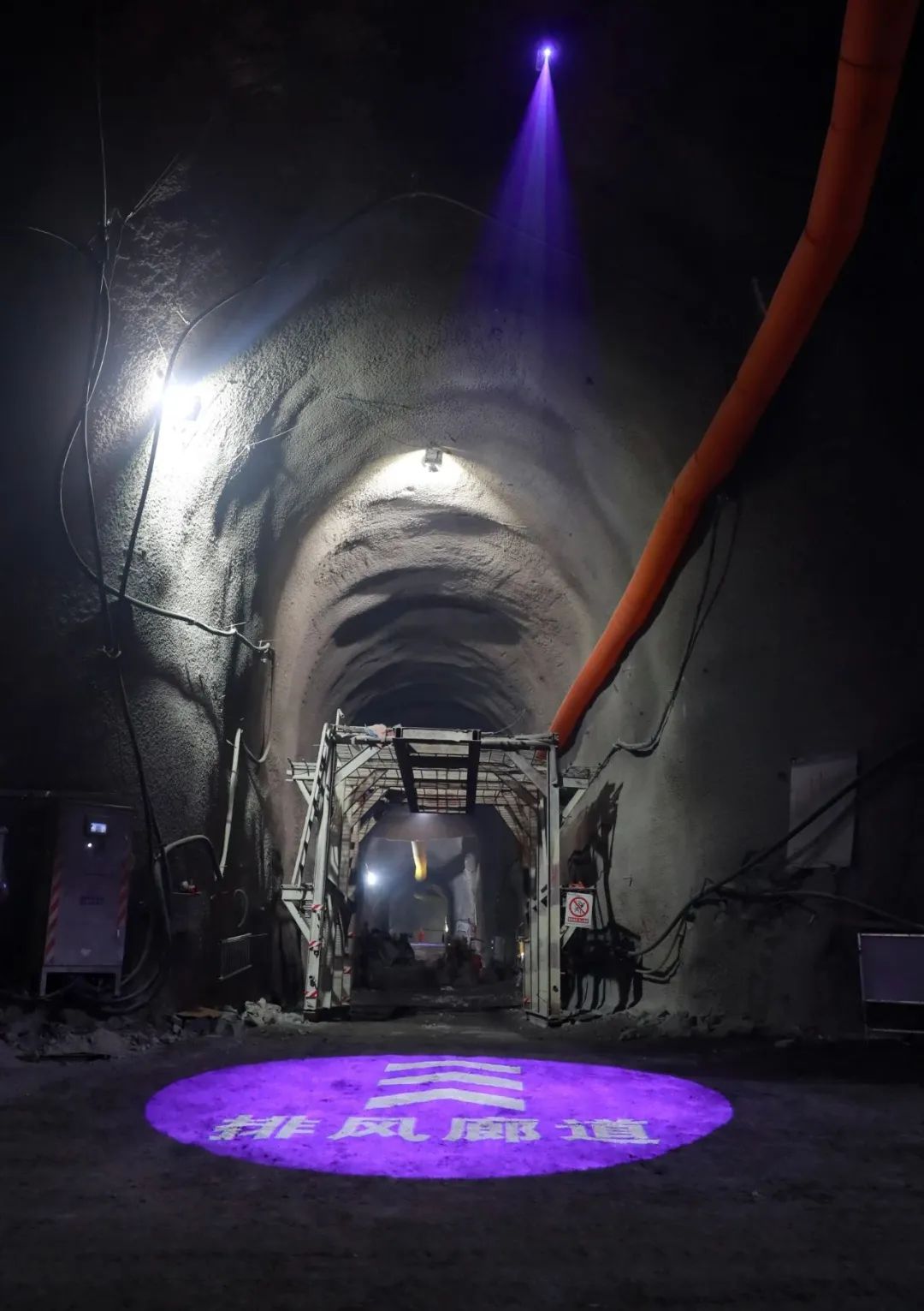 1747989735136013336.jpg 1747989735136013336.jpg